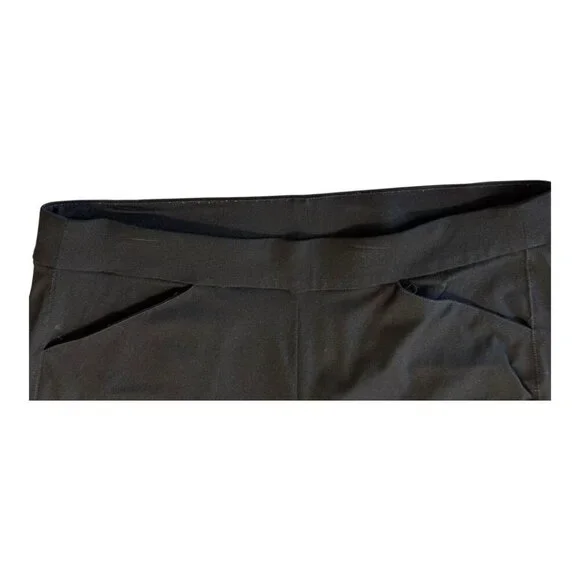 Chicos Travelers Womens Cropped Pants~Size 2R (L/12)~Black Stretch L10 42 - Picture 5 of 13